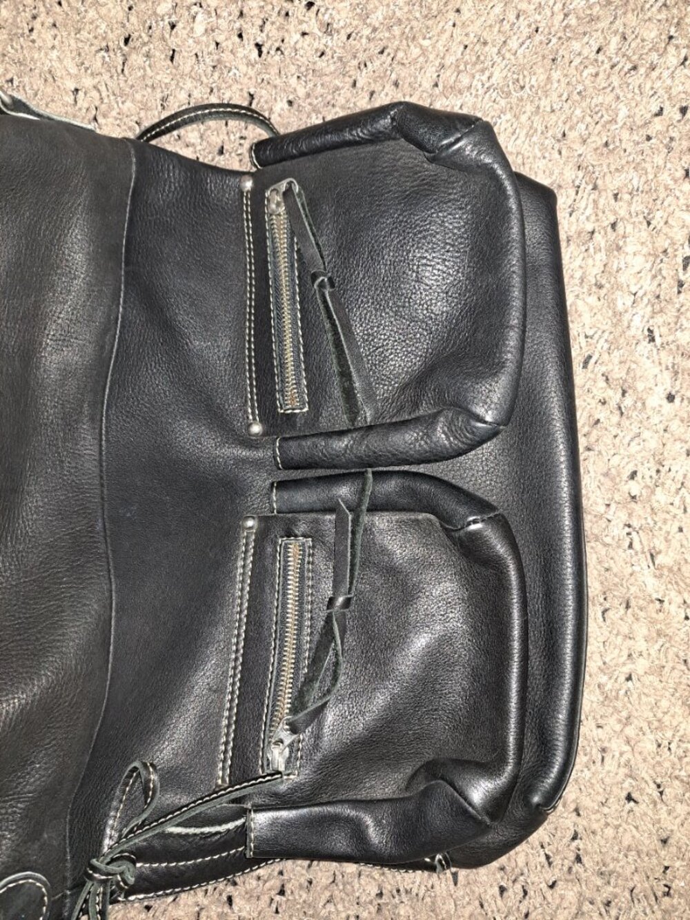 HIP-CANADA MAPLE LEAF-Vintage Black Thick Leather Foldover Bag-Silver-Near Mint - Picture 3 of 9